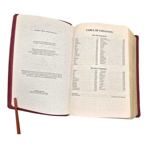 Holy Bible NKJV Giant Print Center-Column Reference Bible Red Faux Leather 1982 - Picture 7 of 16